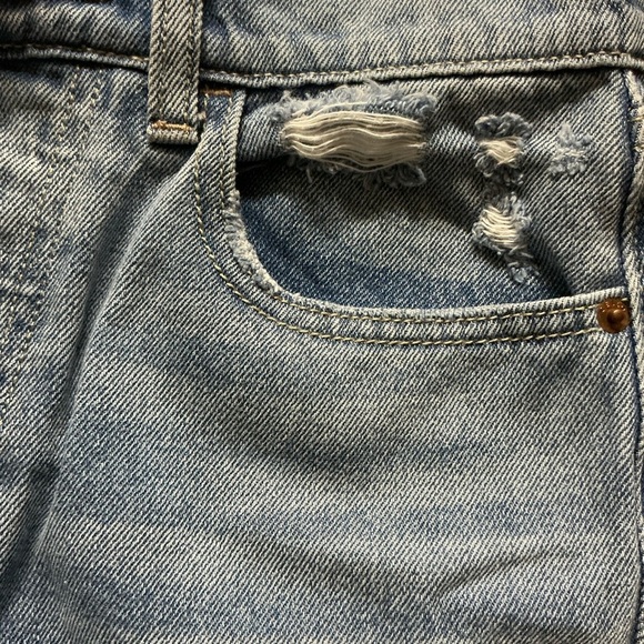 Cello Women’s Denim Blue Straight Leg Jeans with Distressed Details Sz‎ 3 - Picture 5 of 16